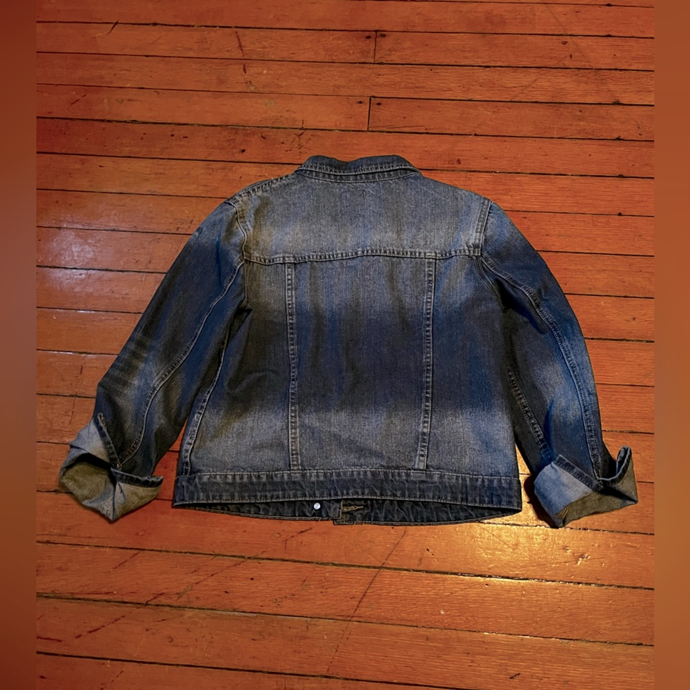 Jean Jacket (L) - Picture 2 of 8